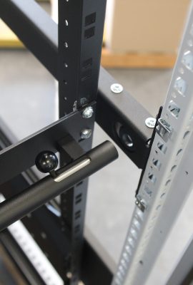 HEAVY-DUTY PULL OUT-FRAME VOOR TECHNISCHE INSTALLATIES